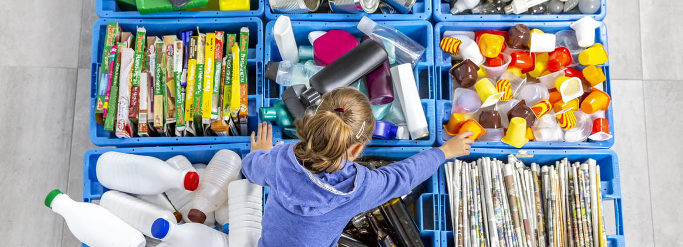 Hoe wordt plastic gerecycled en wat wordt ervan gemaakt?